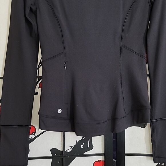 Lululemon Close to Crossing Long Sleeve - Picture 7 of 10